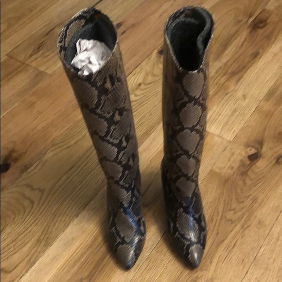 BNIB Ivylee Copenhagen Rita snake boot - Picture 3 of 4